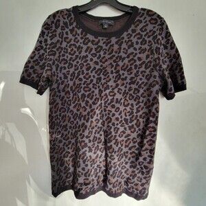 Ann Taylor Animal Print Short Sleeve Knit Sweater Top Gray Brown Size Medium